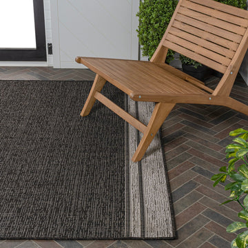 Alda Modern Minimalist Mingled Solid Indoor/Outdoor Area Rug